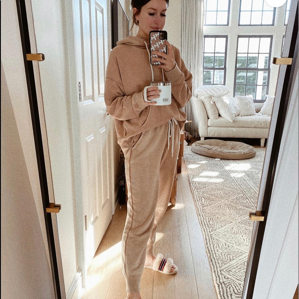 AMERICAN EAGLE Set Hoodie Sweatsuit Joggers SOLD OUT - Picture 2 of 5